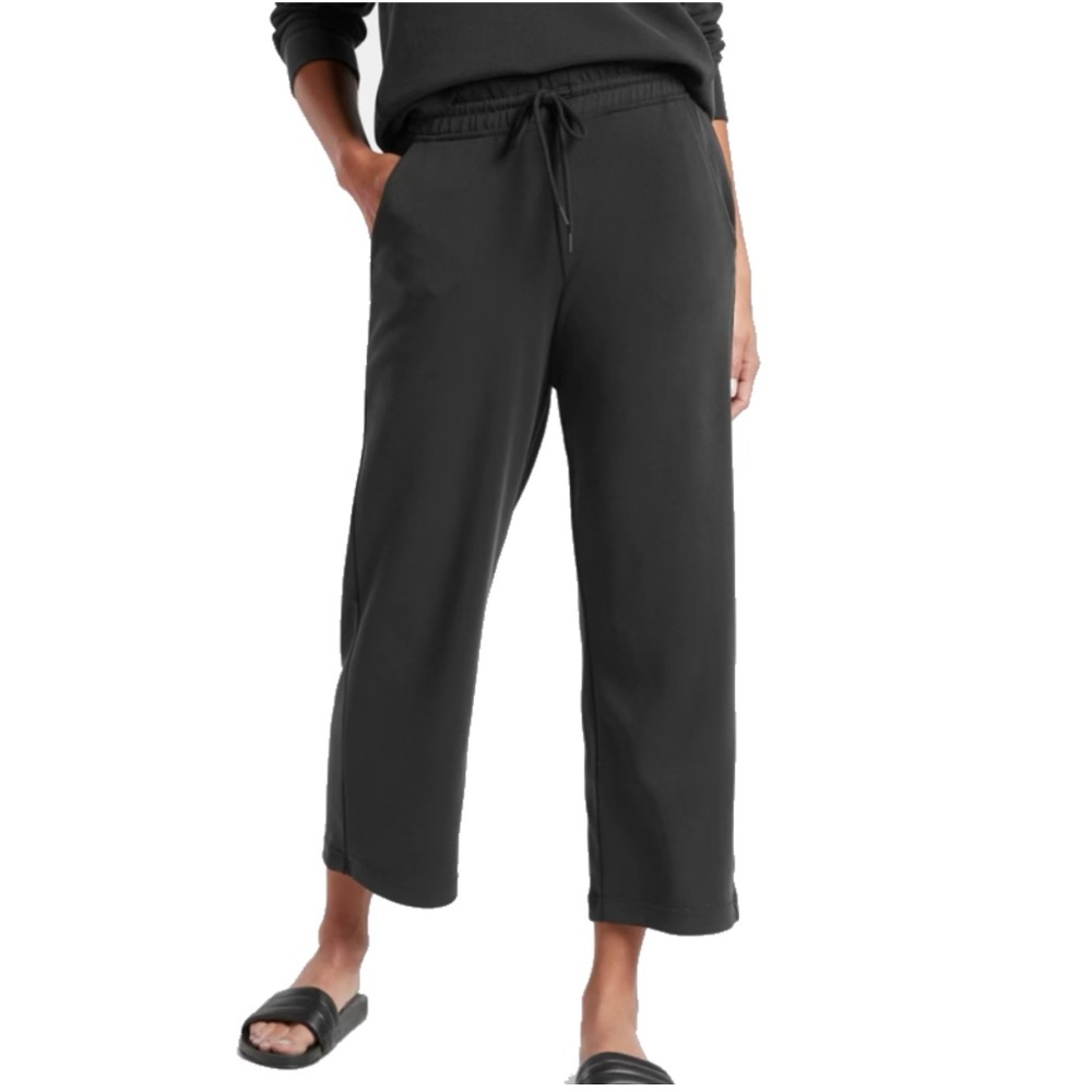Athleta Charcoal Straight Leg Pants